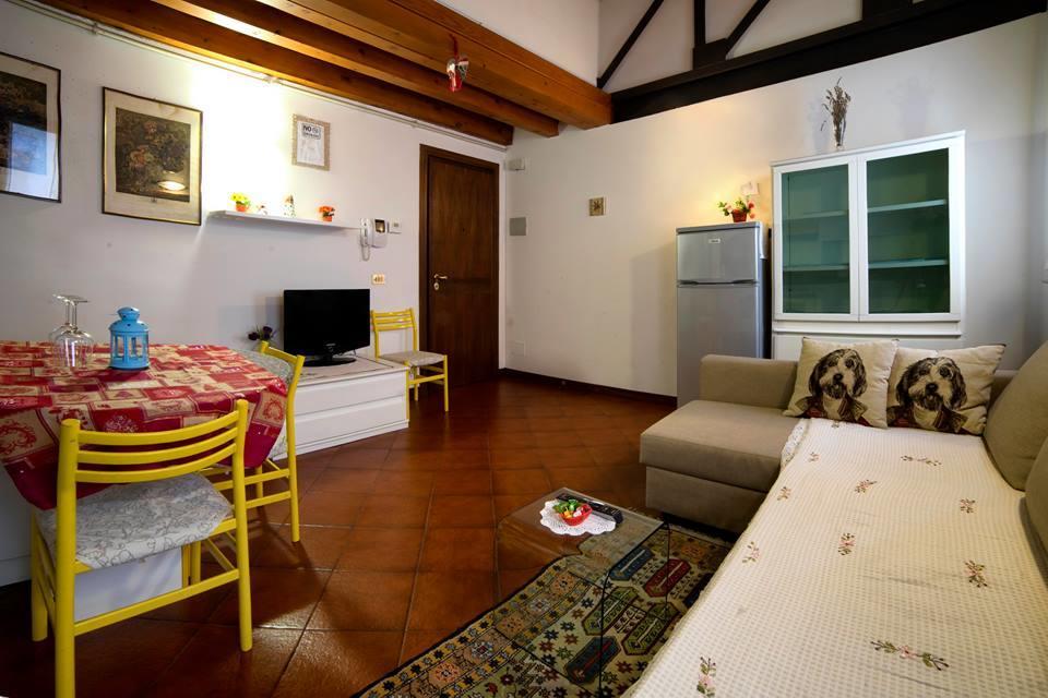 Holiday Treviso Suite Lombardi Exterior photo